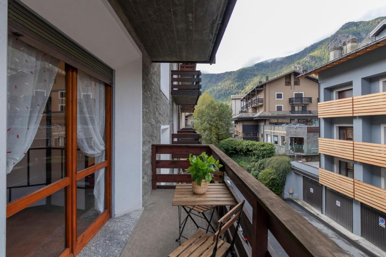 Ihost Flat - Valmalenco Centro Daire Chiesa in Valmalenco Dış mekan fotoğraf