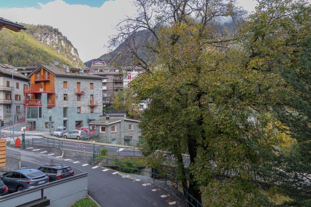 Ihost Flat - Valmalenco Centro Daire Chiesa in Valmalenco Dış mekan fotoğraf